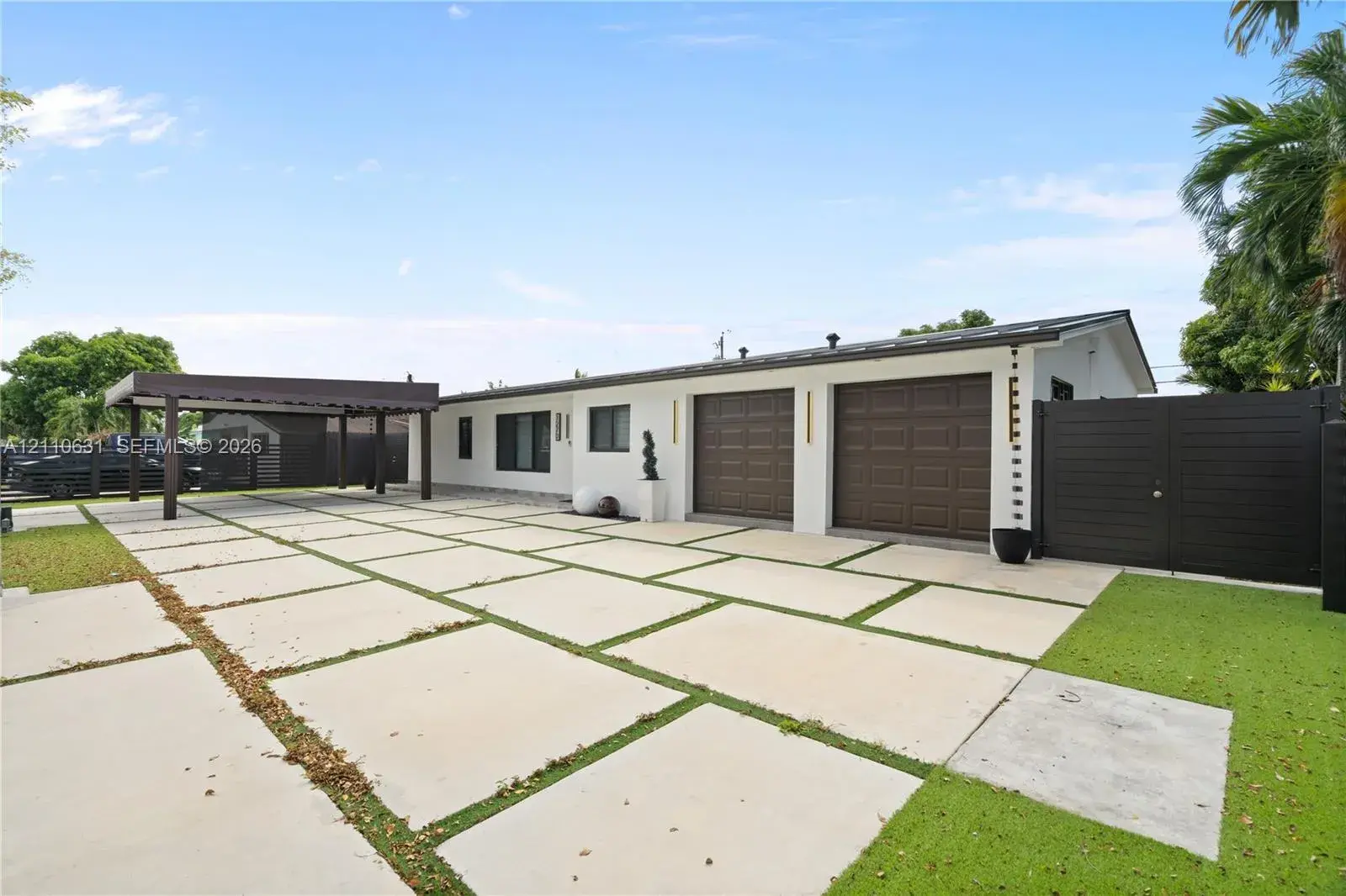 1270 W 64th Ter, Hialeah FL 33012