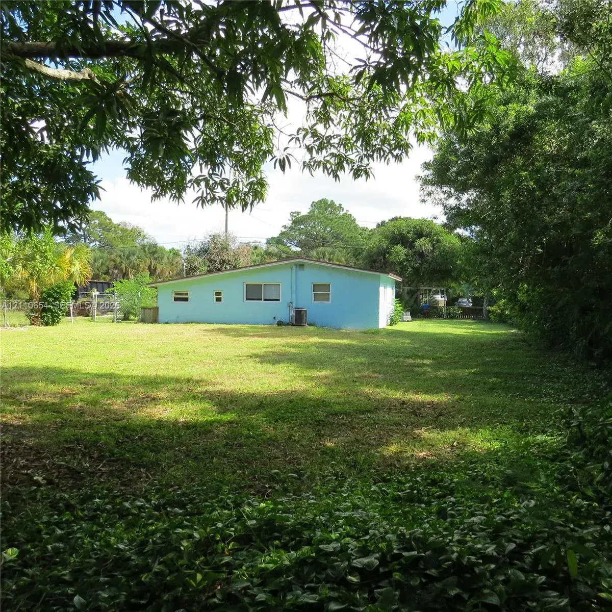 5412 SE 47th Ave, Stuart FL 34997