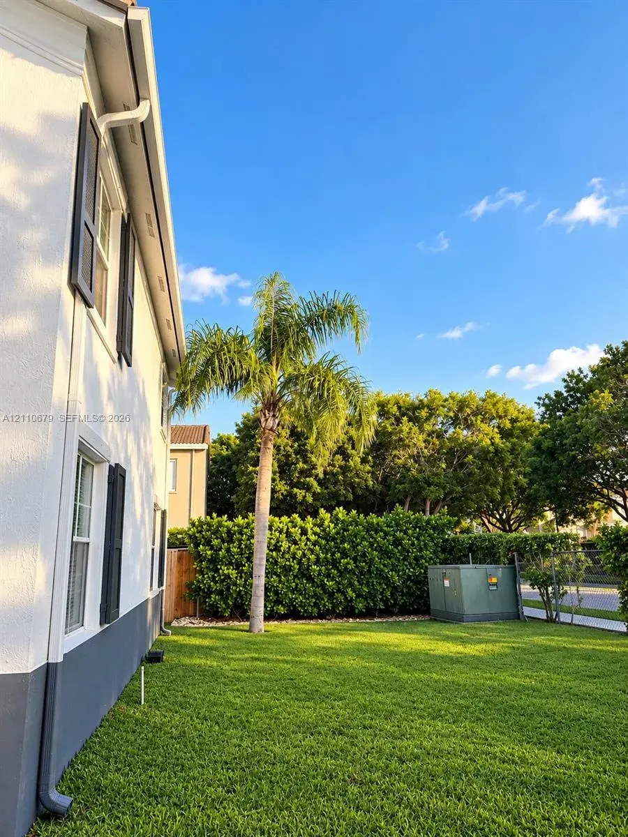 7301 NW 174th Ter # 107, Hialeah FL 33015
