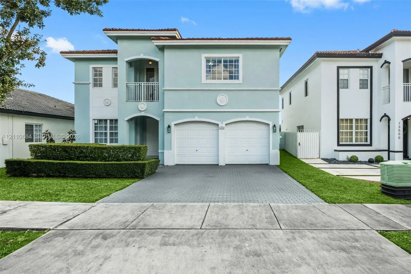 13542 SW 177th Ter, Miami FL 33177