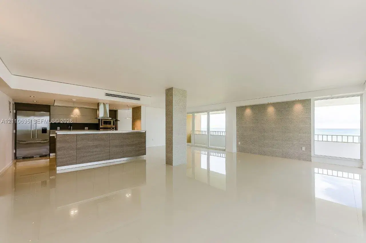 177 Ocean Lane Dr # 501, Key Biscayne FL 33149