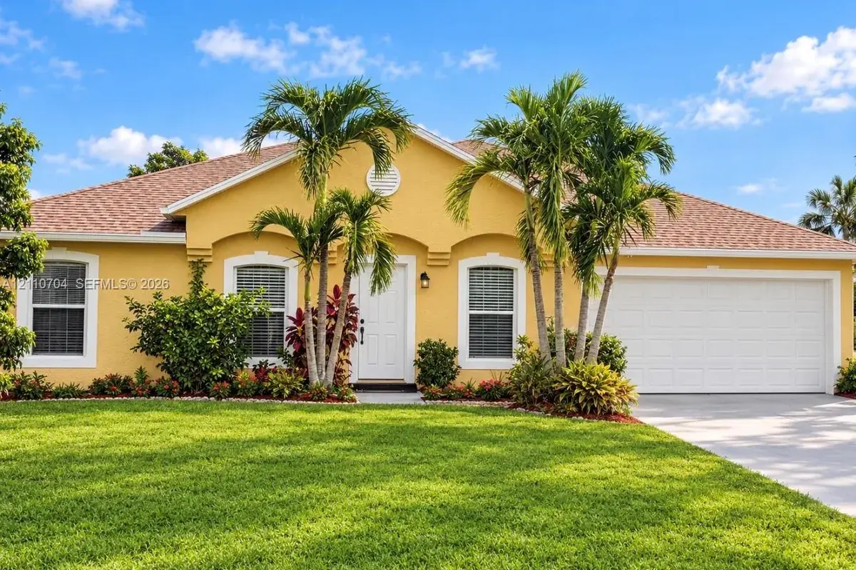Cnnfidential SW By St, Port St. Lucie FL 34983