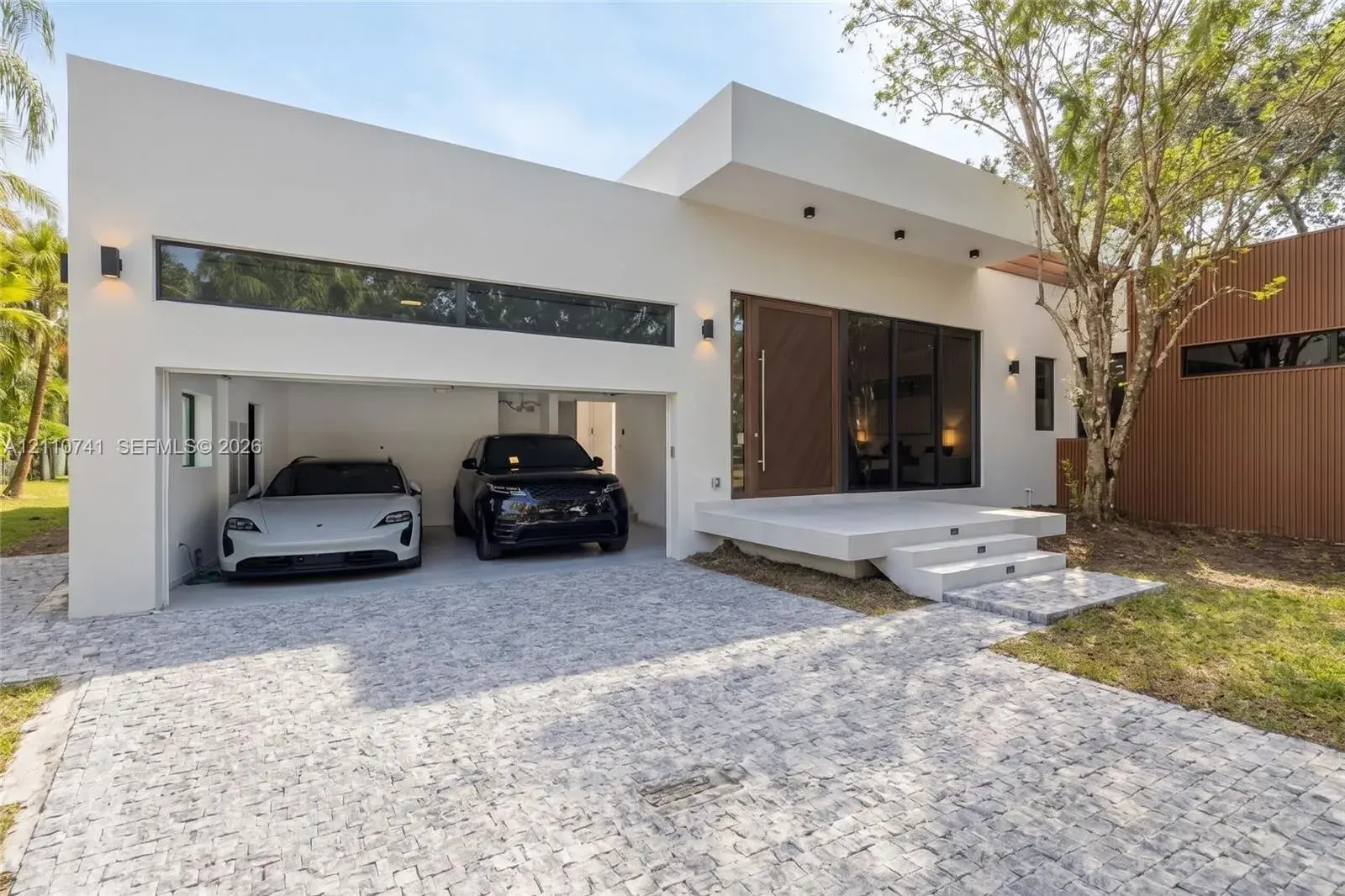 9445 SW 73rd Ave, Pinecrest FL 33156