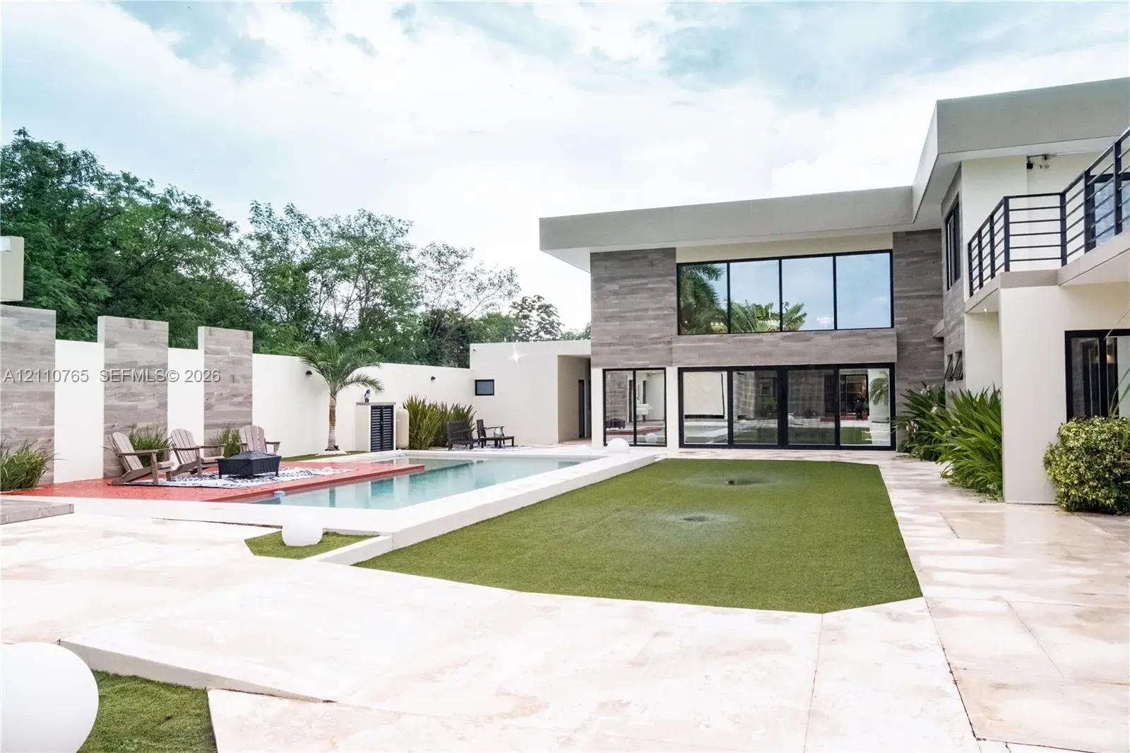 Calle 19 x 40 Casa #55, Hacienda Privada Cholul, FL