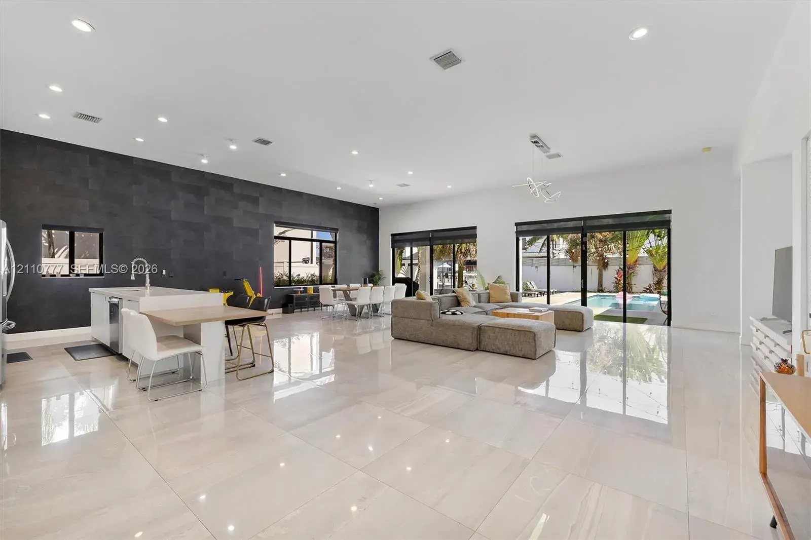 4484 SW 26th Ave, Fort Lauderdale FL 33312