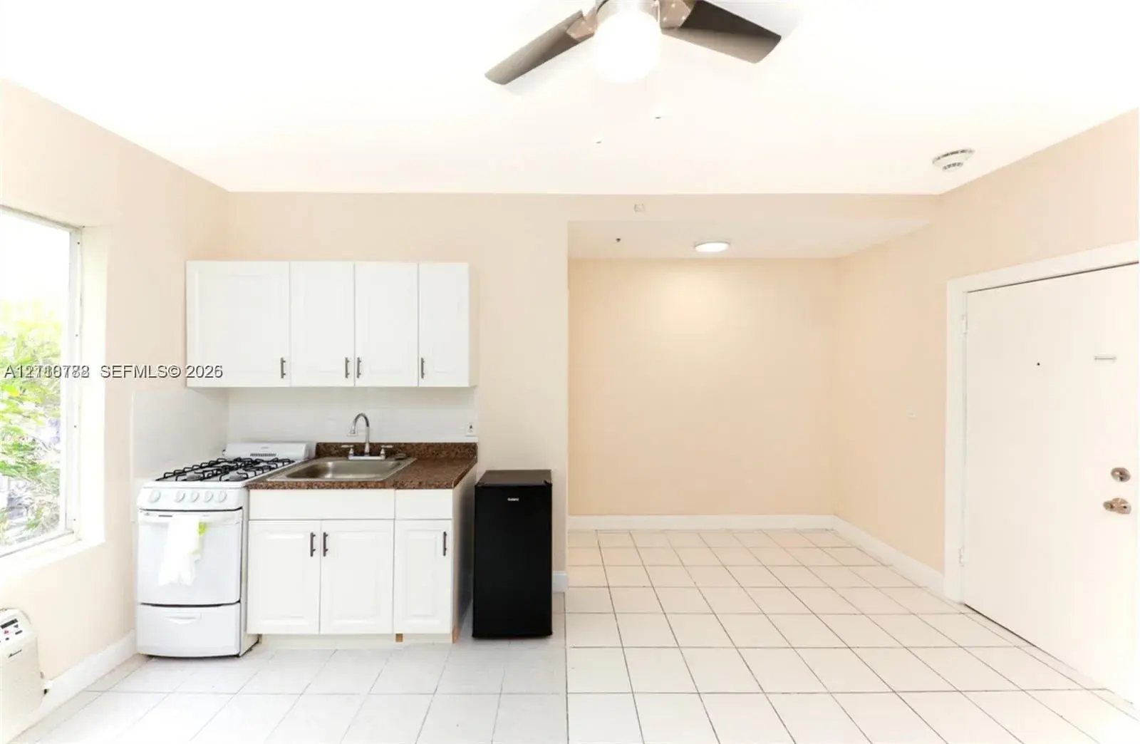 3710 Collins Ave # 202, Miami Beach FL 33140
