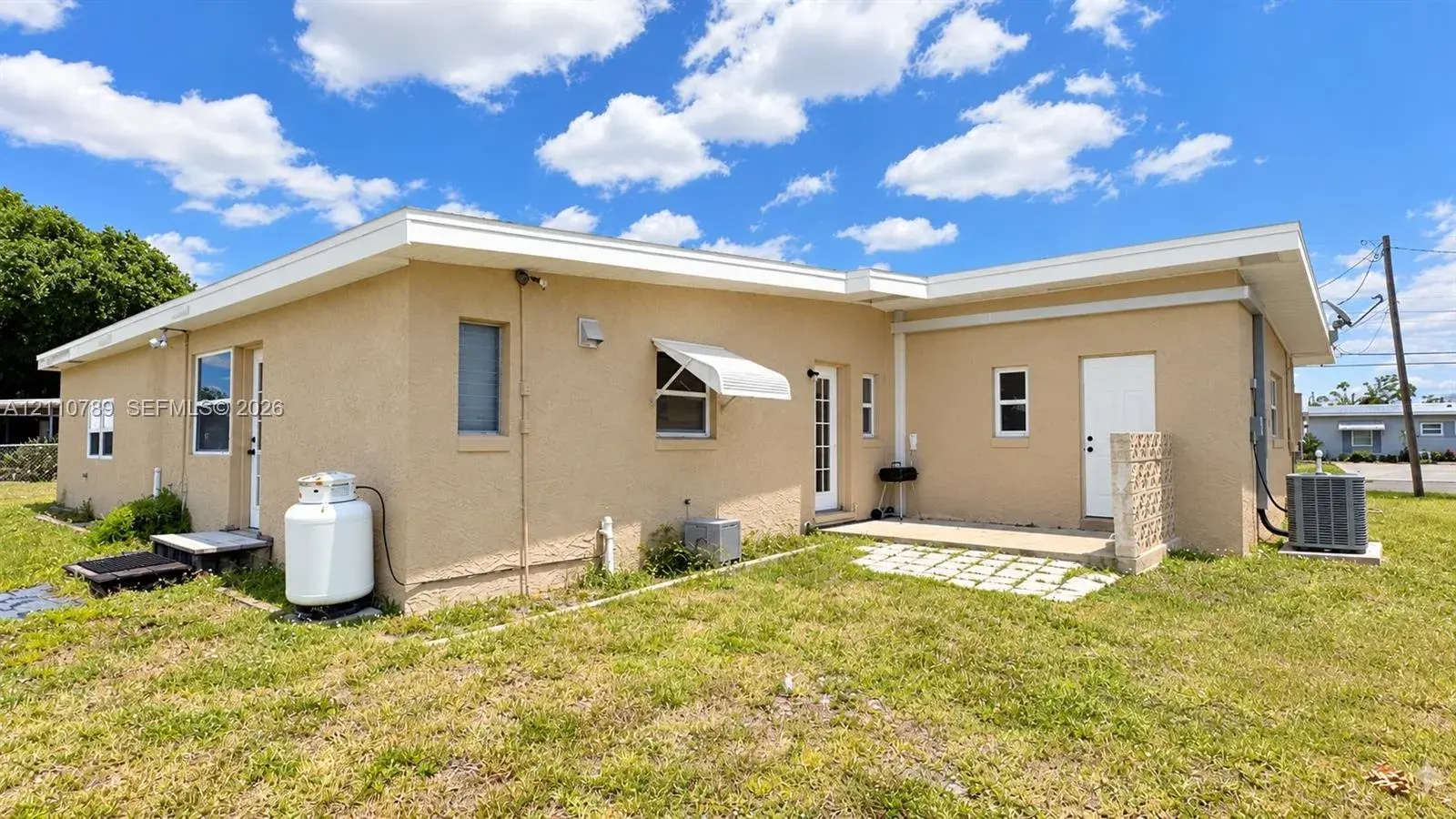 176 Godfrey Ave NE, Port Charlotte FL 33952