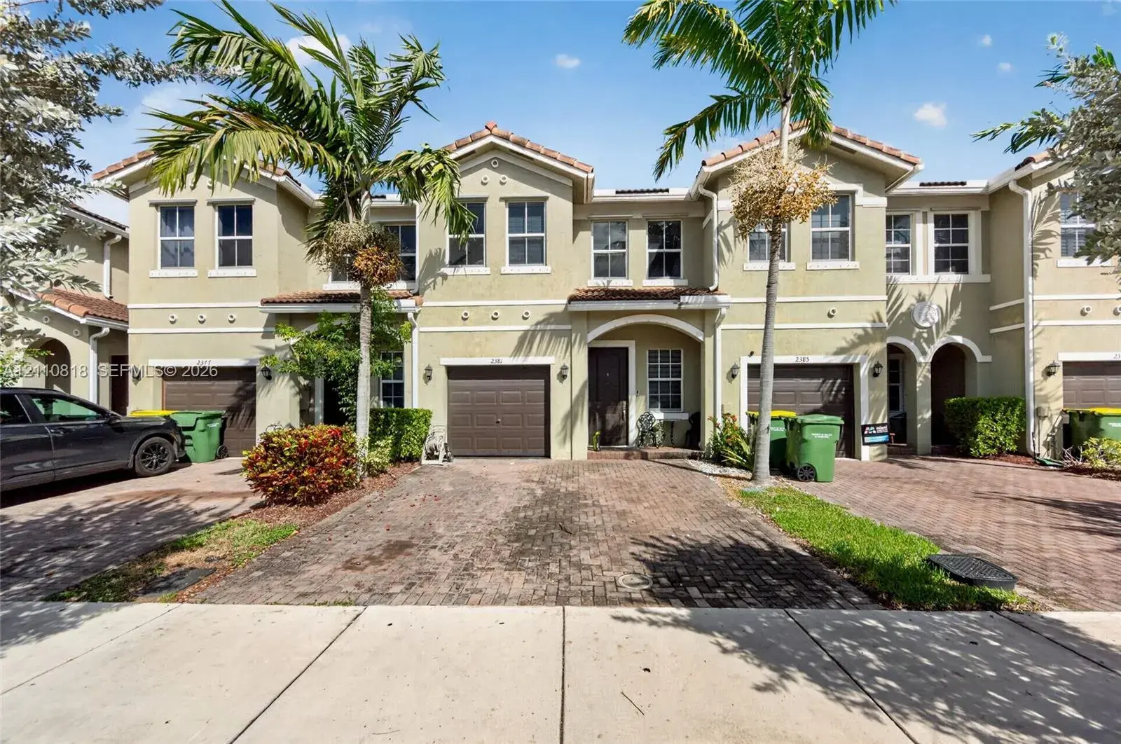 2381 SE 14th St, Homestead FL 33035
