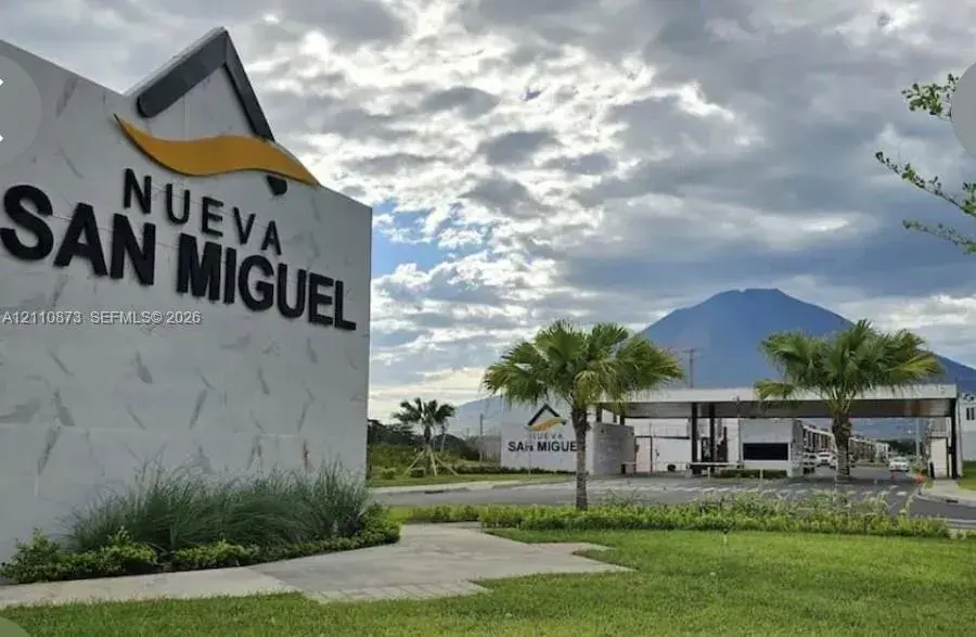 Lote #35 Nueva San Miguel Lote #35 Poligono 105, FL