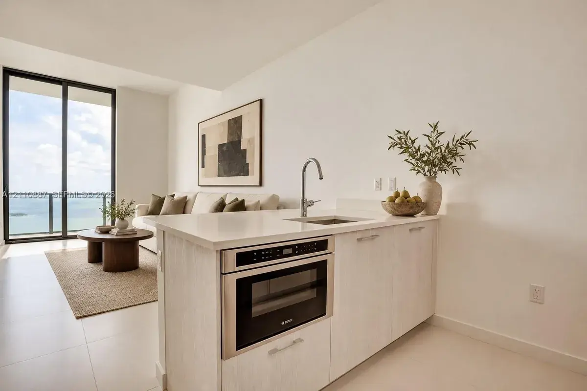 501 NE 31st St # 4002, Miami FL 33137