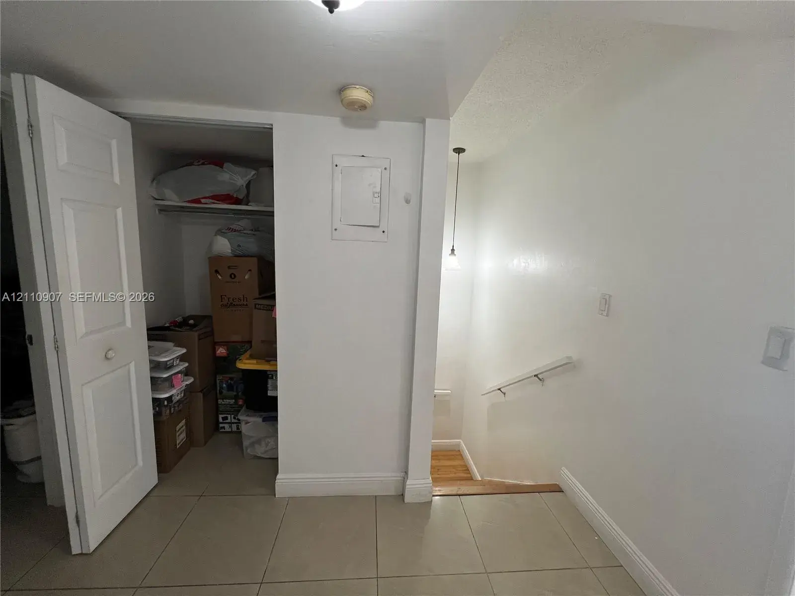 9240 Fontainebleau Blvd # 207, Miami FL 33172