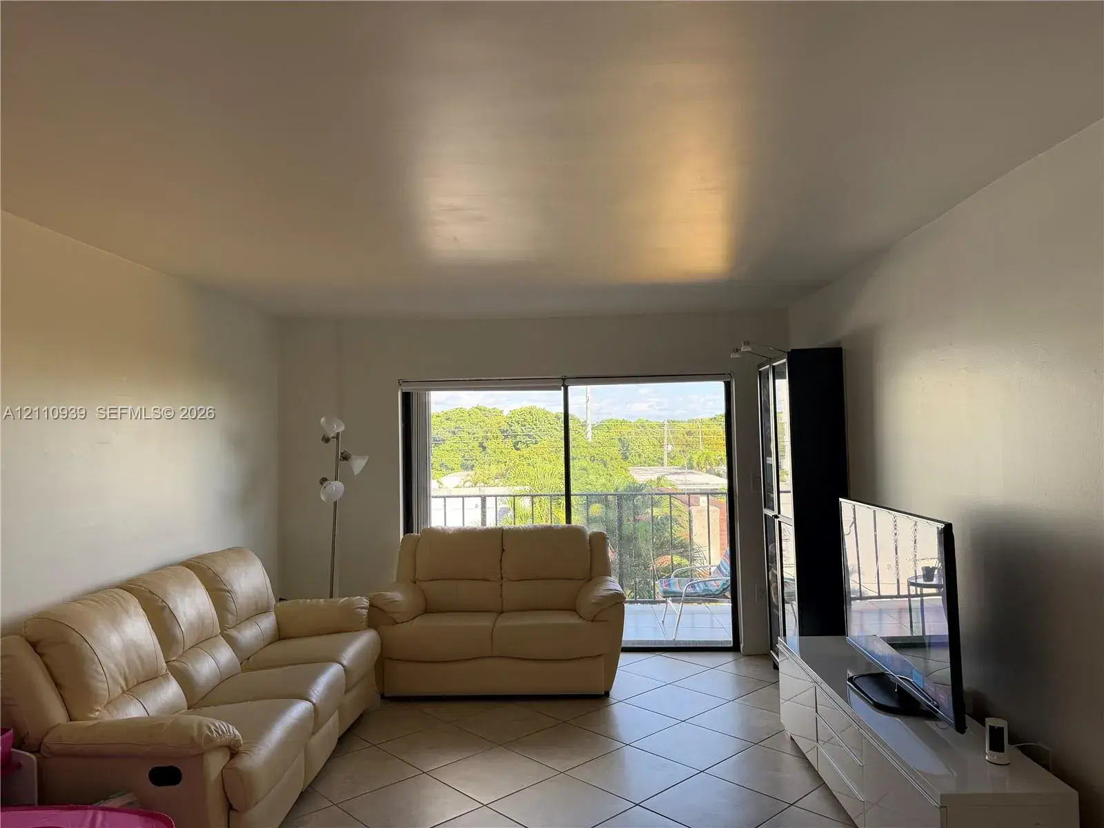 8255 Abbott Ave # 402, Miami Beach FL 33141