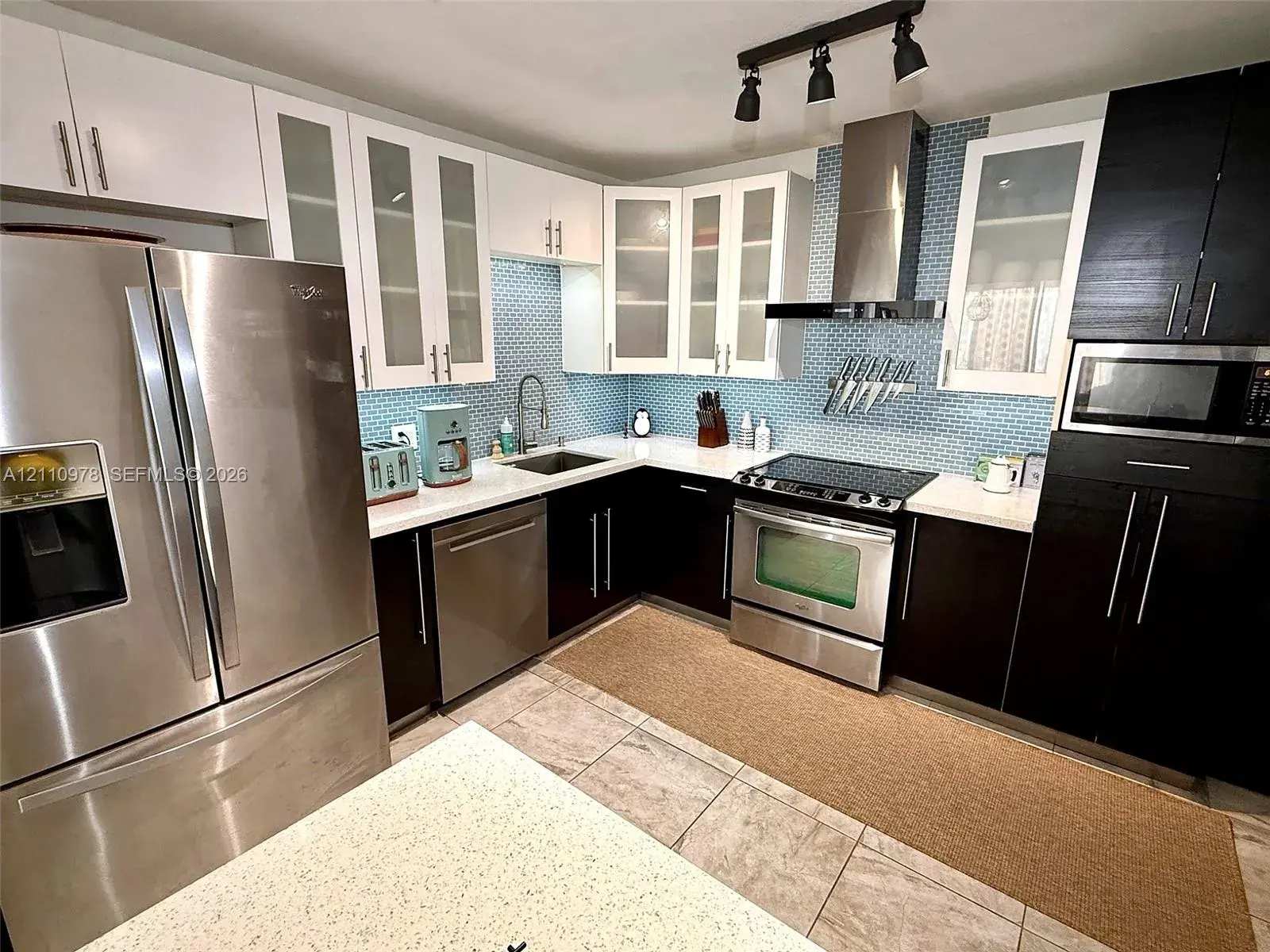 900 Bay Dr # 225, Miami Beach FL 33141