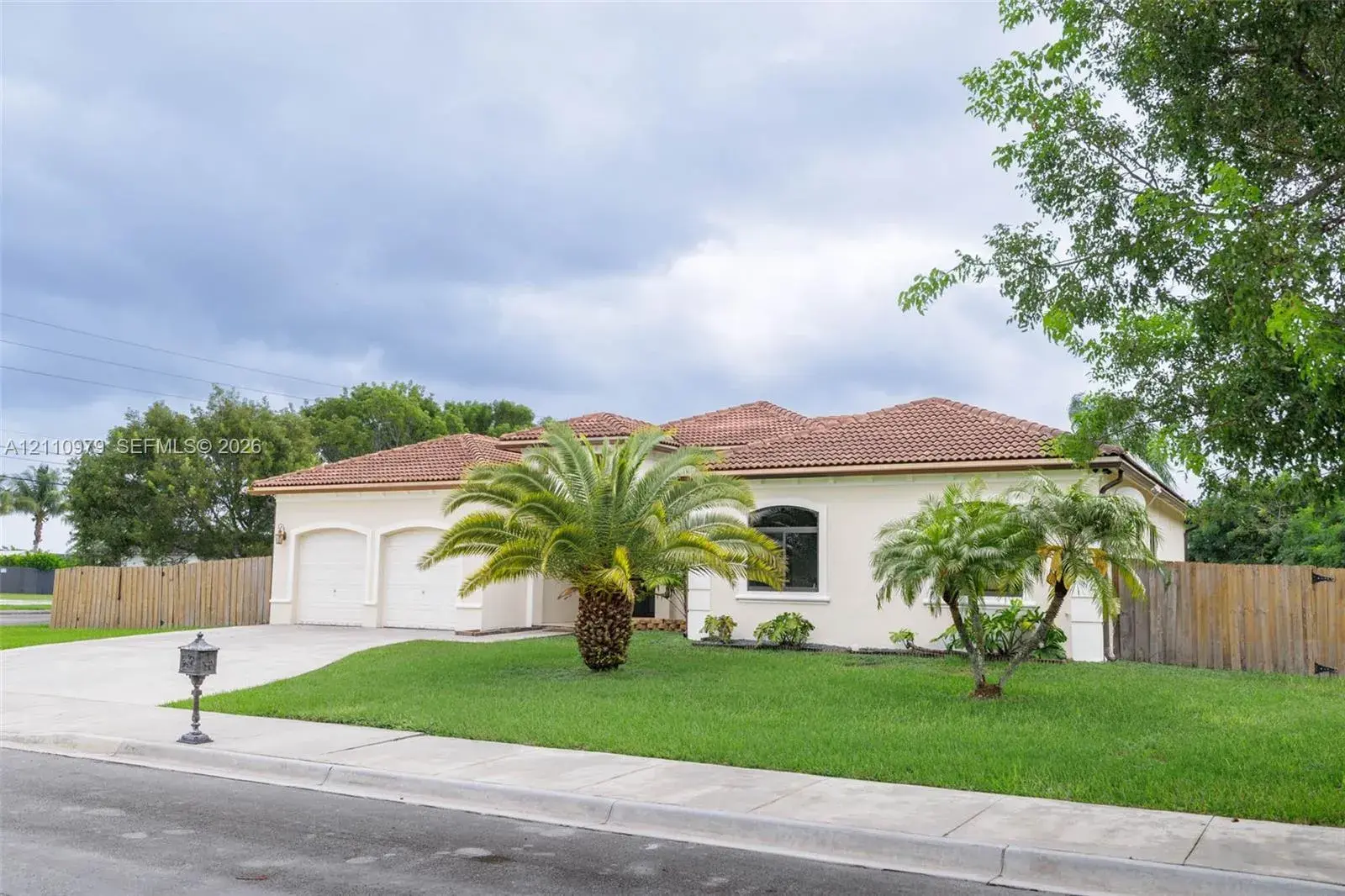 32007 SW 207th Ave, Homestead FL 33030