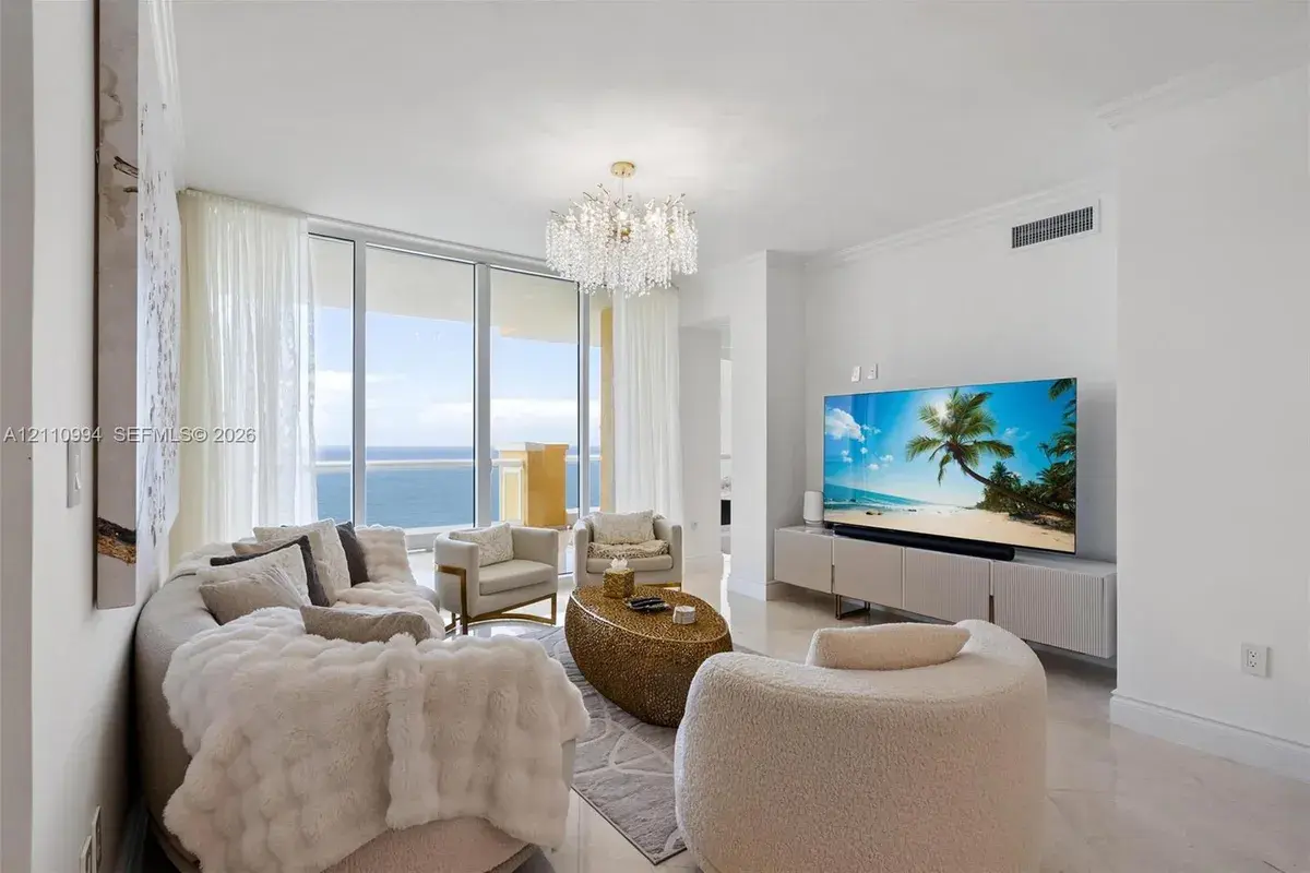 17875 Collins Ave # 2405, Sunny Isles Beach FL 33160