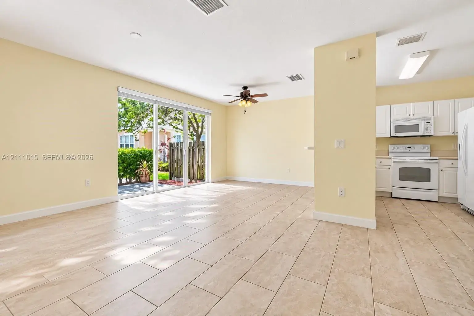 230 SE 29th Ave # 1, Homestead FL 33033