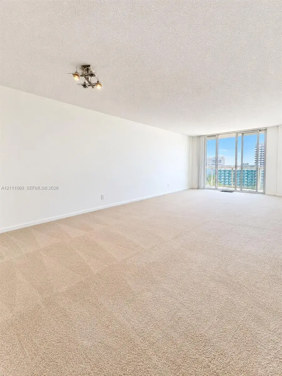 19370 Collins Ave # 1521, Sunny Isles Beach FL 33160
