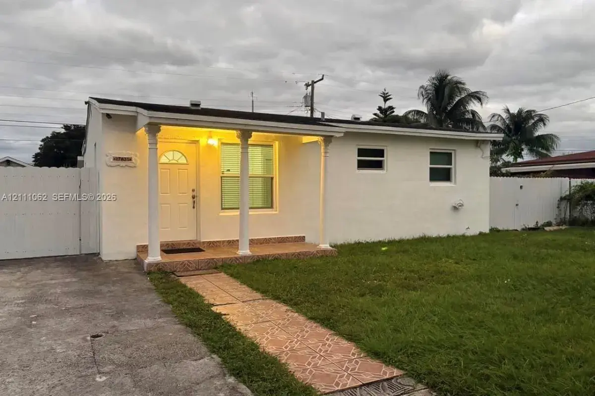 17631 32nd Ct, Miami Gardens FL 33056
