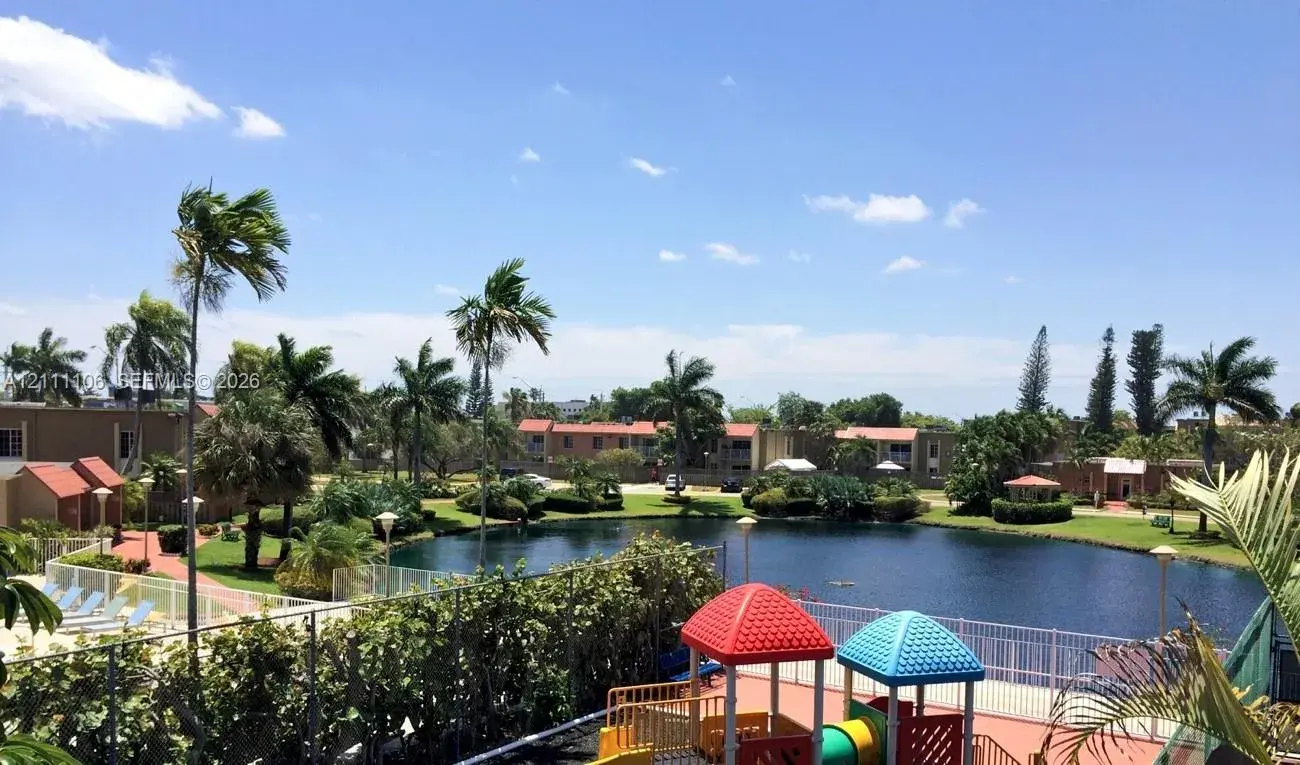 4900 NW 79th Ave # 206, Doral FL 33166