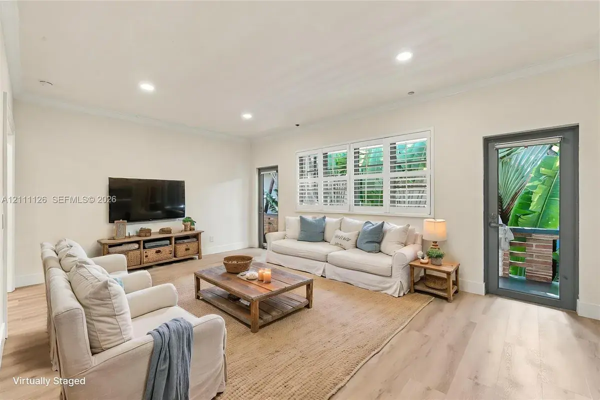 1551 Lenox Ave # 6, Miami Beach FL 33139