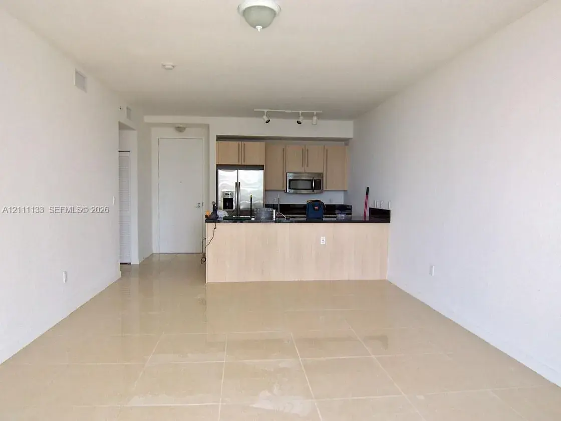 79 SW 12th St, Miami FL 33130