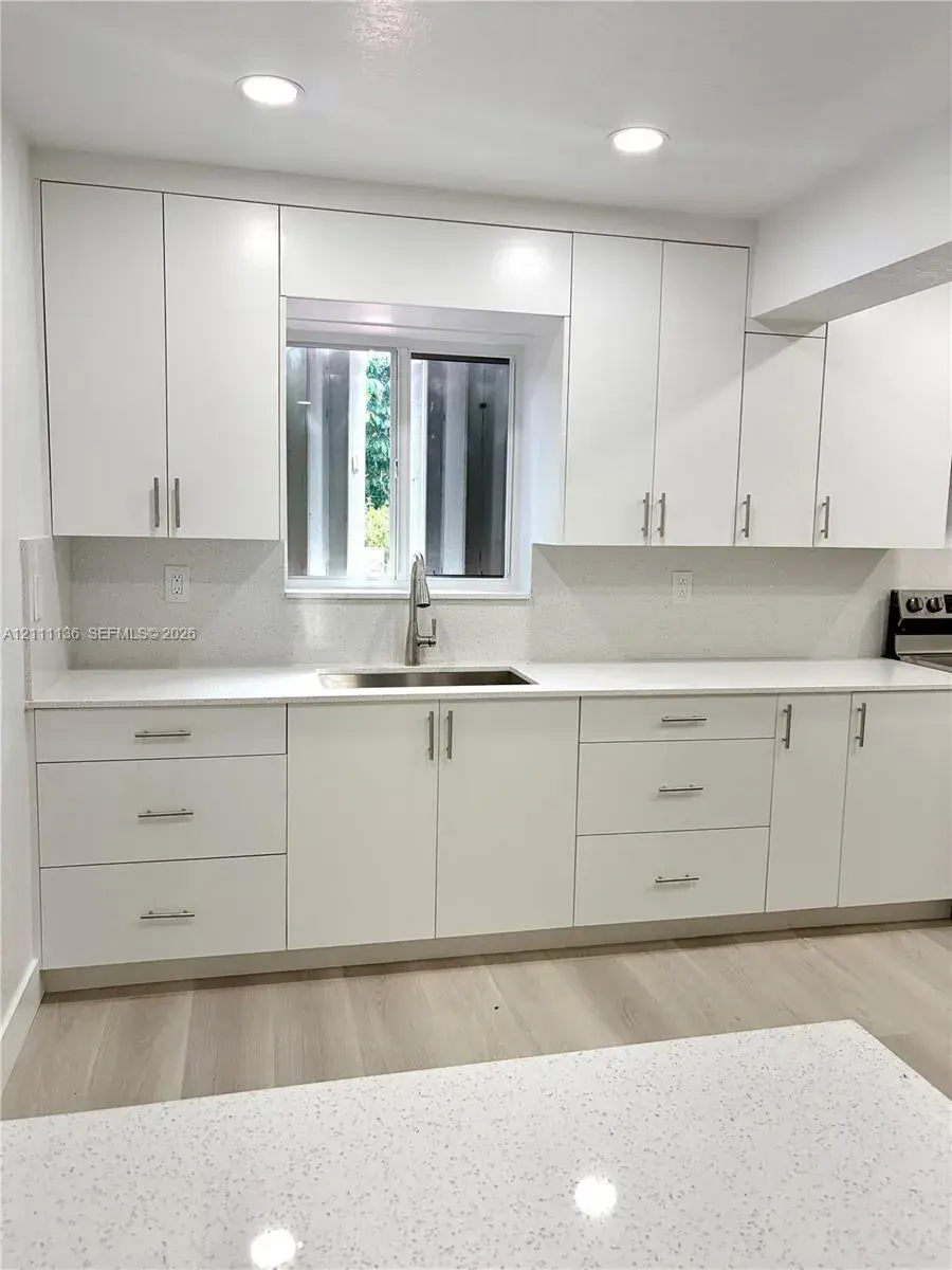 2870 NW 205th St, Miami Gardens FL 33056