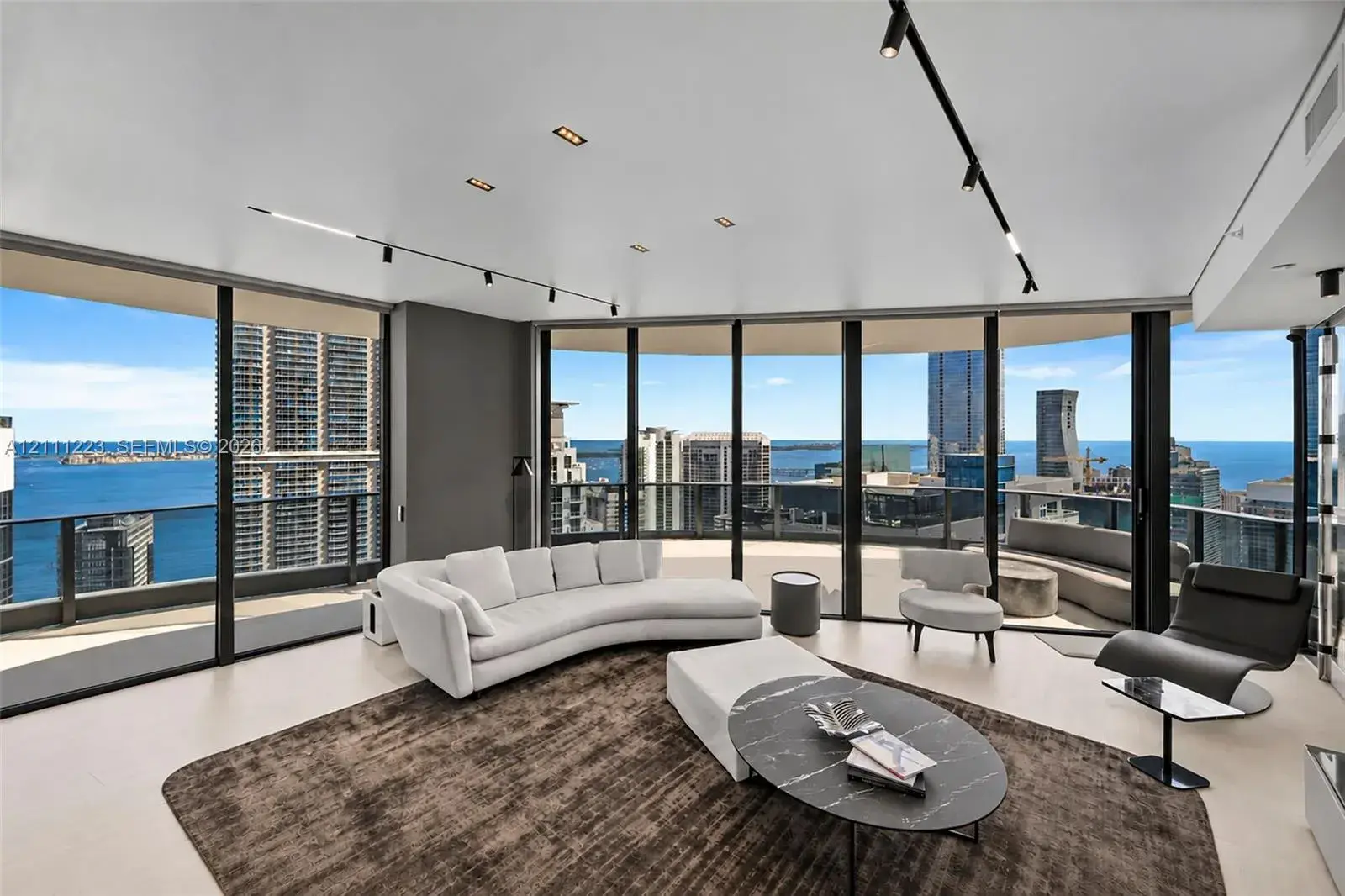 1000 Brickell Plz, Miami FL 33131