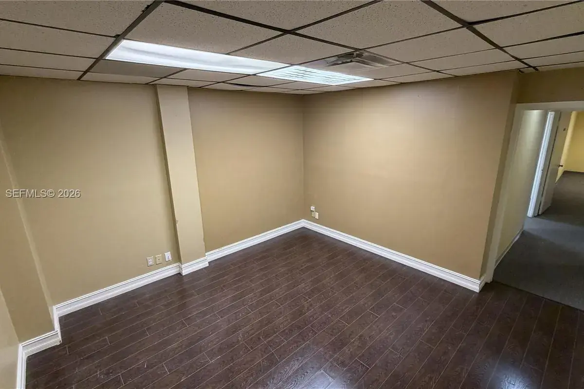 2727 E Oakland Park Blvd # 302, Fort Lauderdale FL 33306