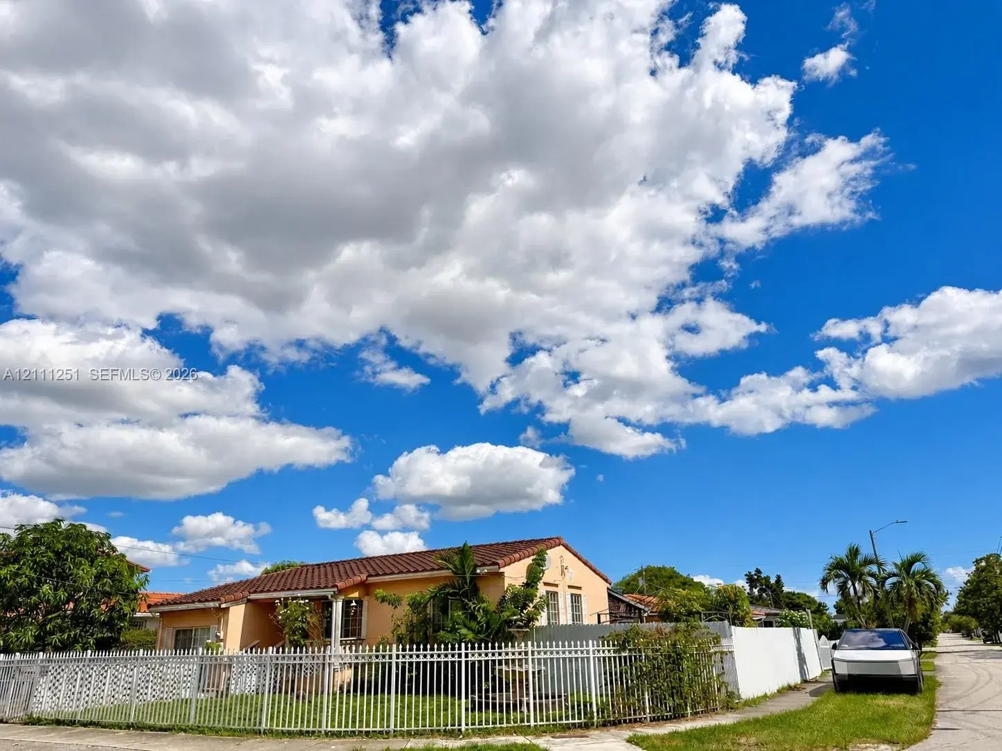 201 NW 61st Ave, Miami FL 33126