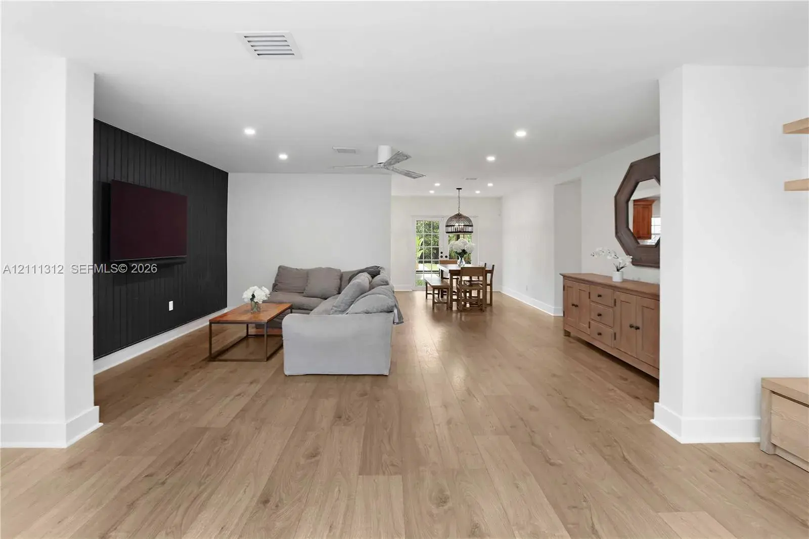 1417 Jackson St, Hollywood FL 33020