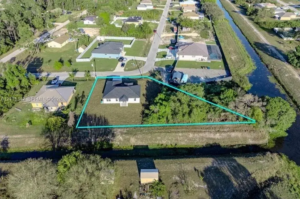 1701 churchill Ave # 1701, Lehigh Acres FL 33971