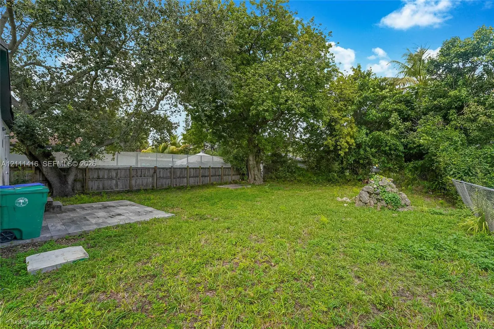 1053 NW 55th St, Miami FL 33127