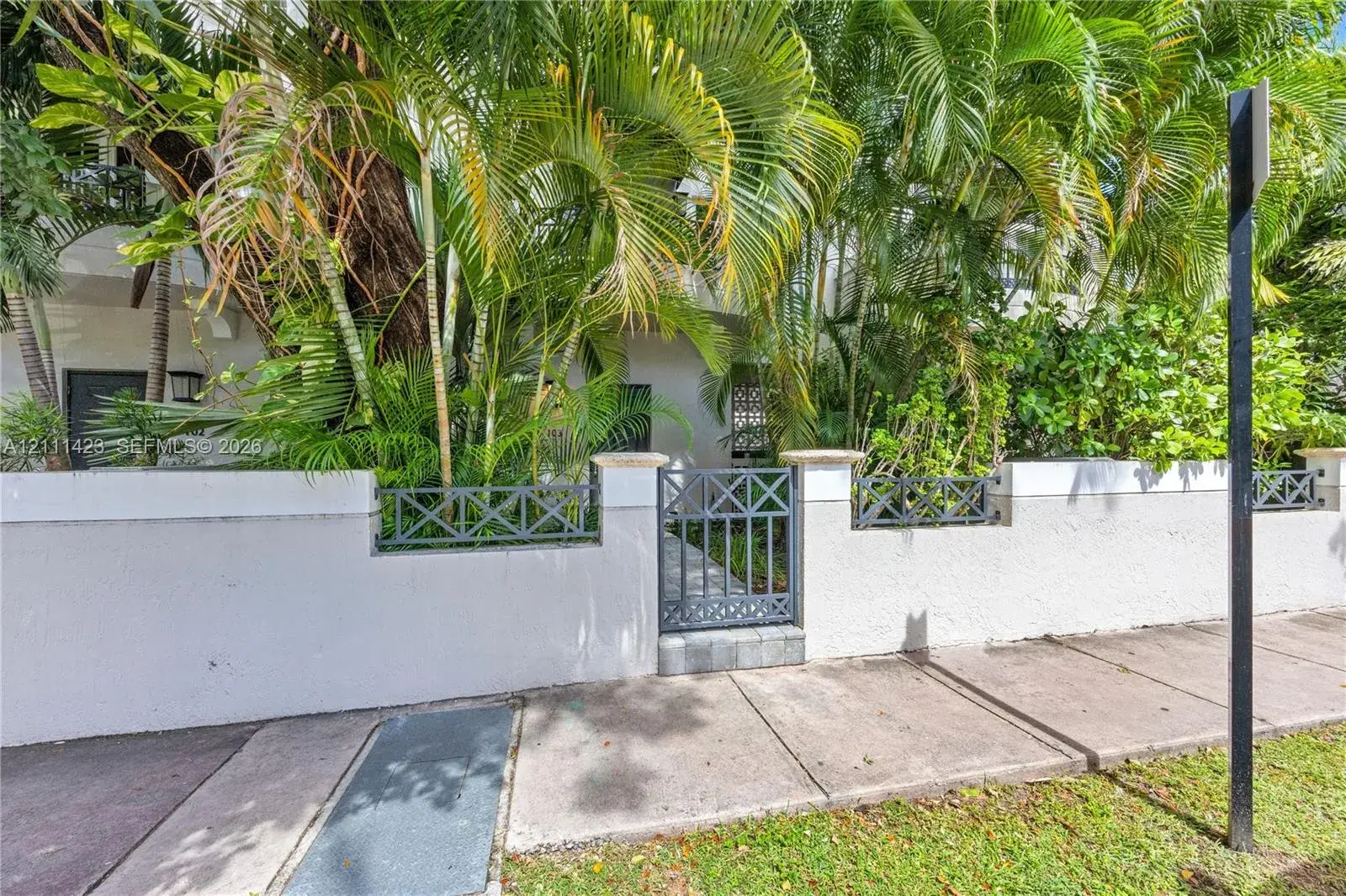 261 Navarre Ave # 3, Coral Gables FL 33134