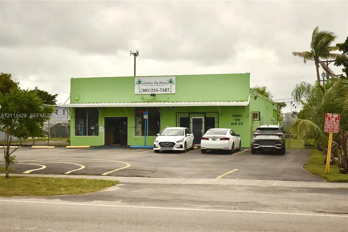 9920 SW 168th St, Miami FL 33157