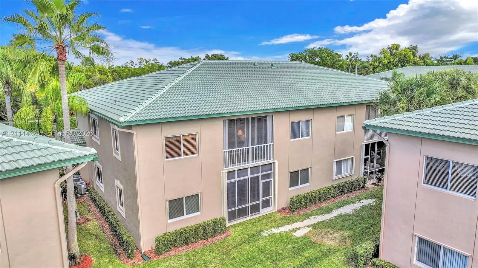 7921 E Exeter Blvd E # 202, Tamarac FL 33321