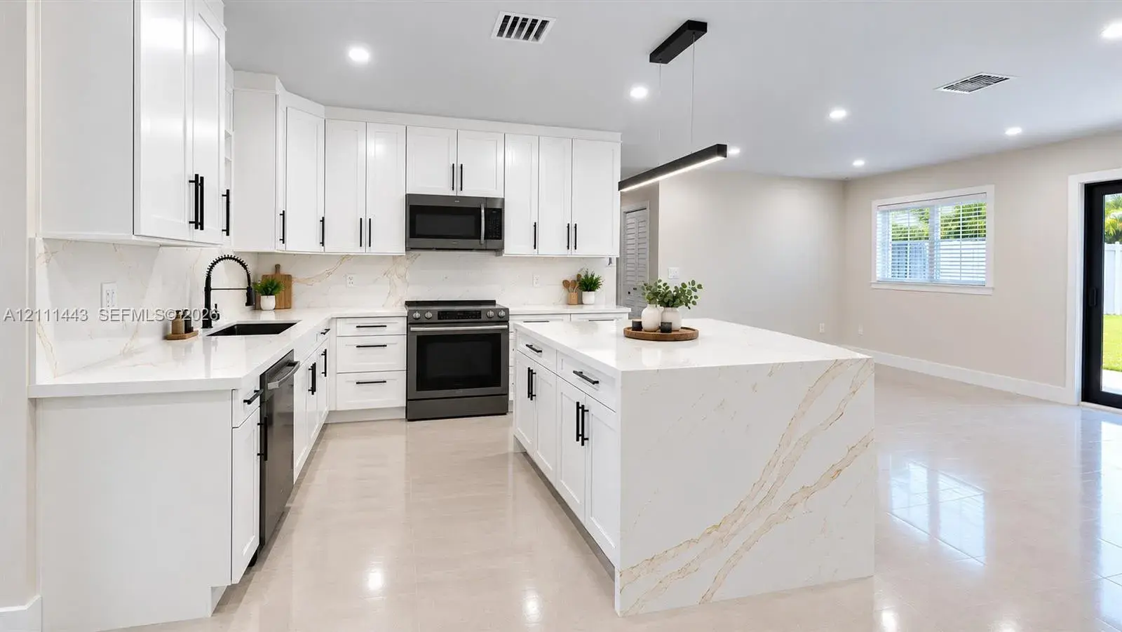 17781 SW 113th Ave, Miami FL 33157