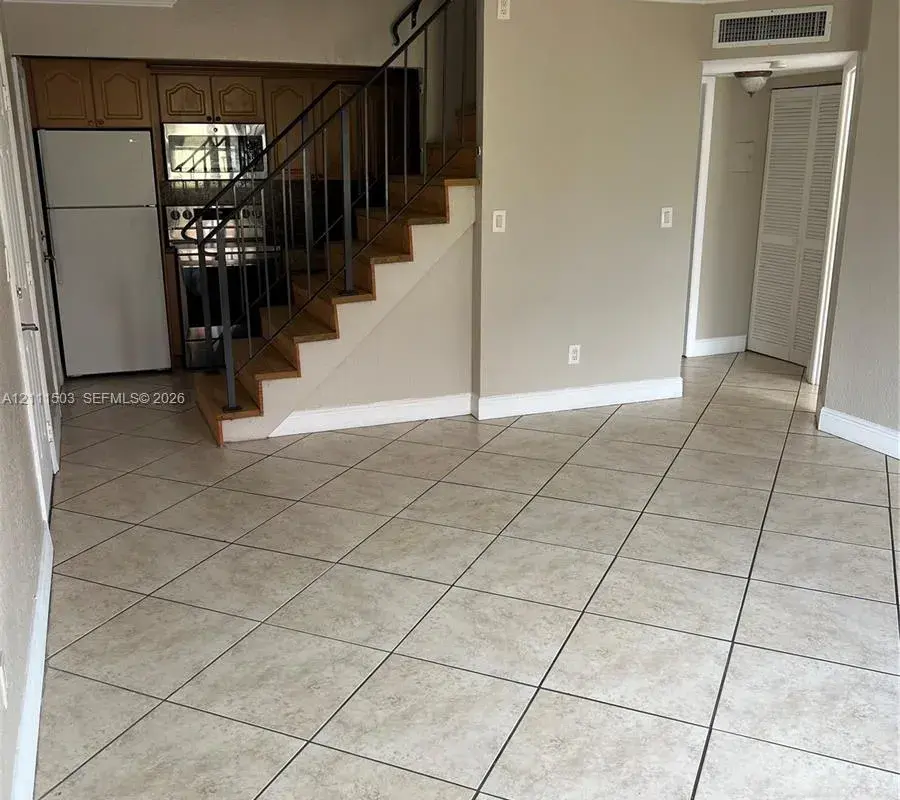 8005 W 6th Ave # H, Hialeah FL 33014