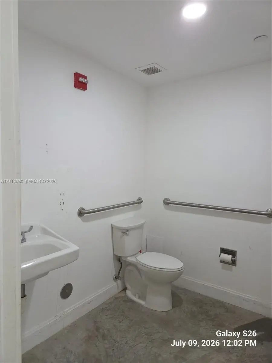 480 NE 31, Miami FL 33137