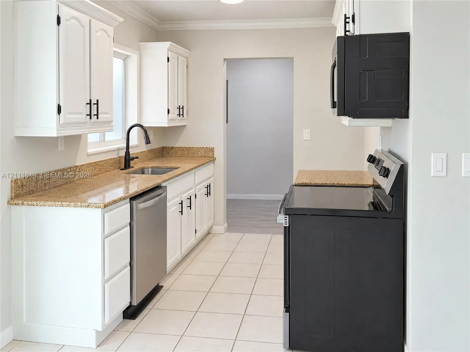 18105 NW 7th Ct, Miami Gardens FL 33169