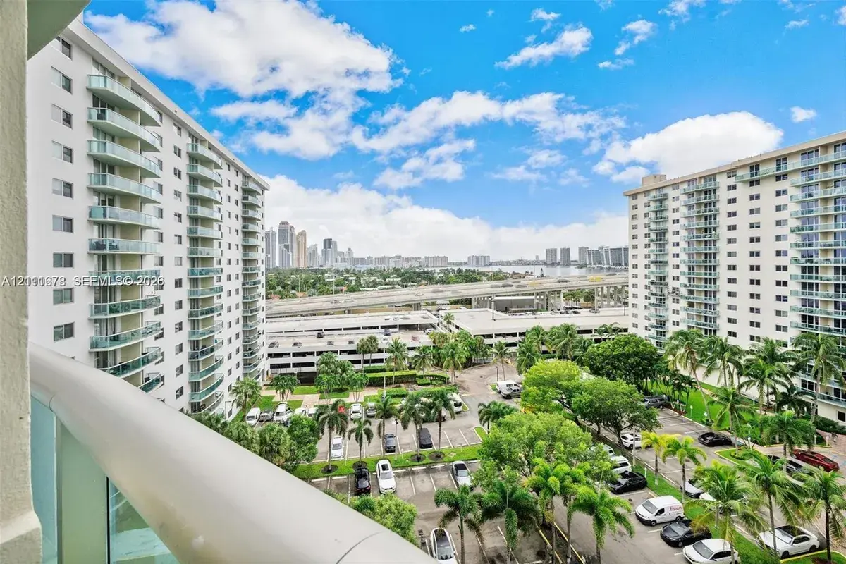 19380 Collins Ave # 1023, Sunny Isles Beach FL 33160