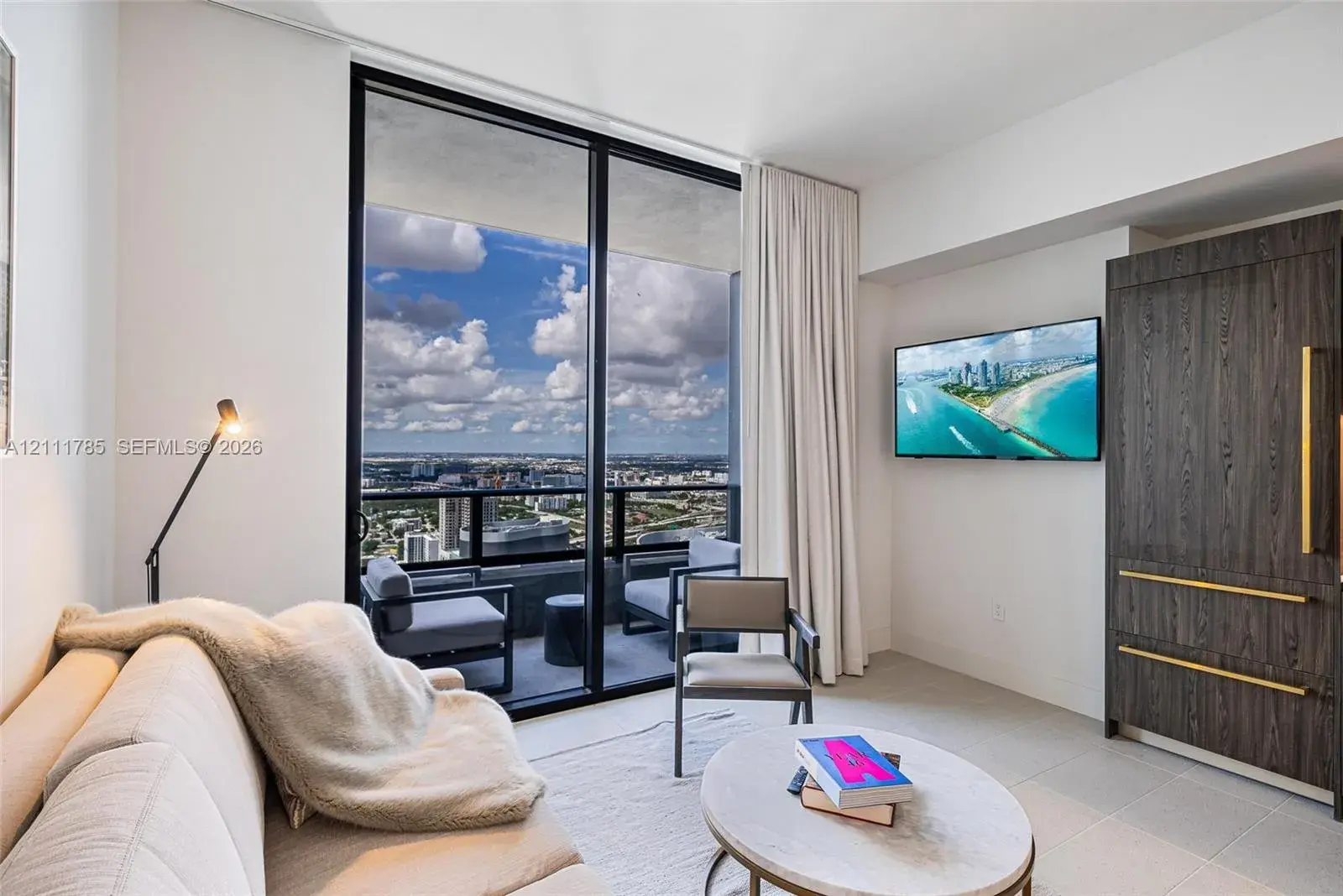 159 NE 6th St # 4803, Miami FL 33132