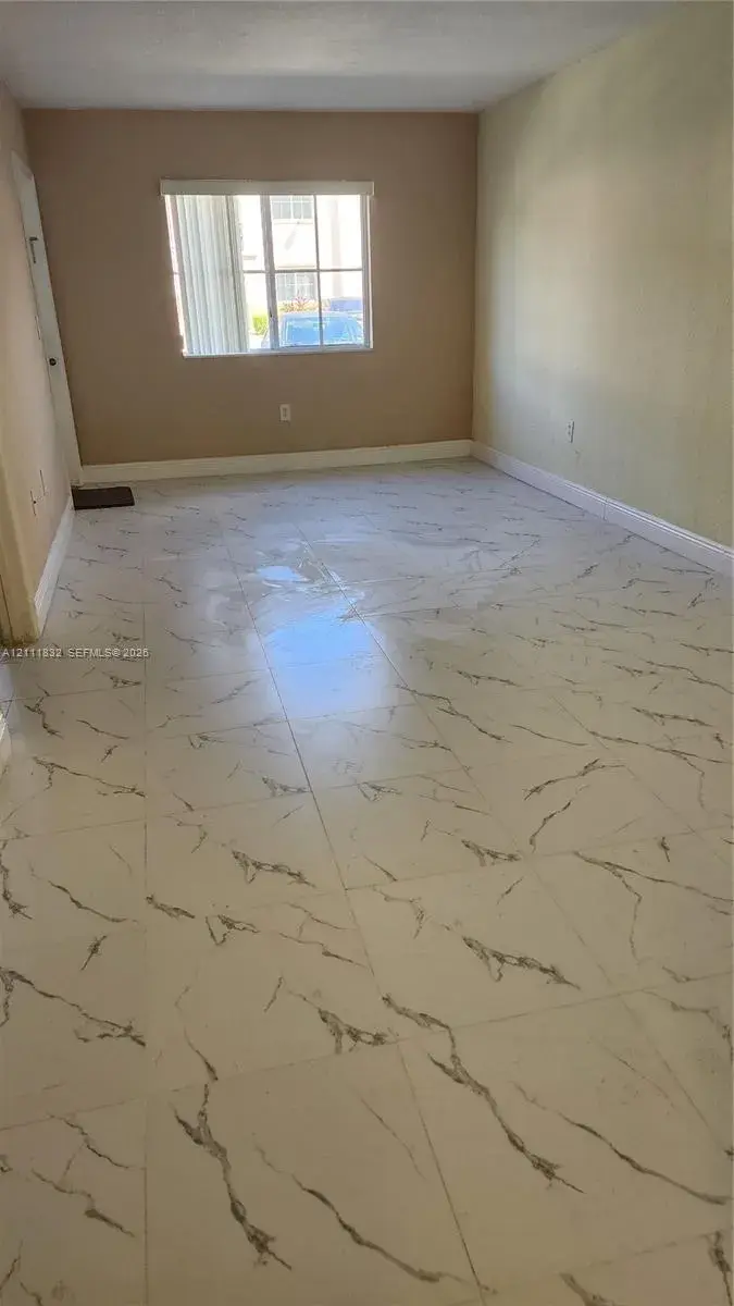 1250 SE 28th Ct # 102, Homestead FL 33035