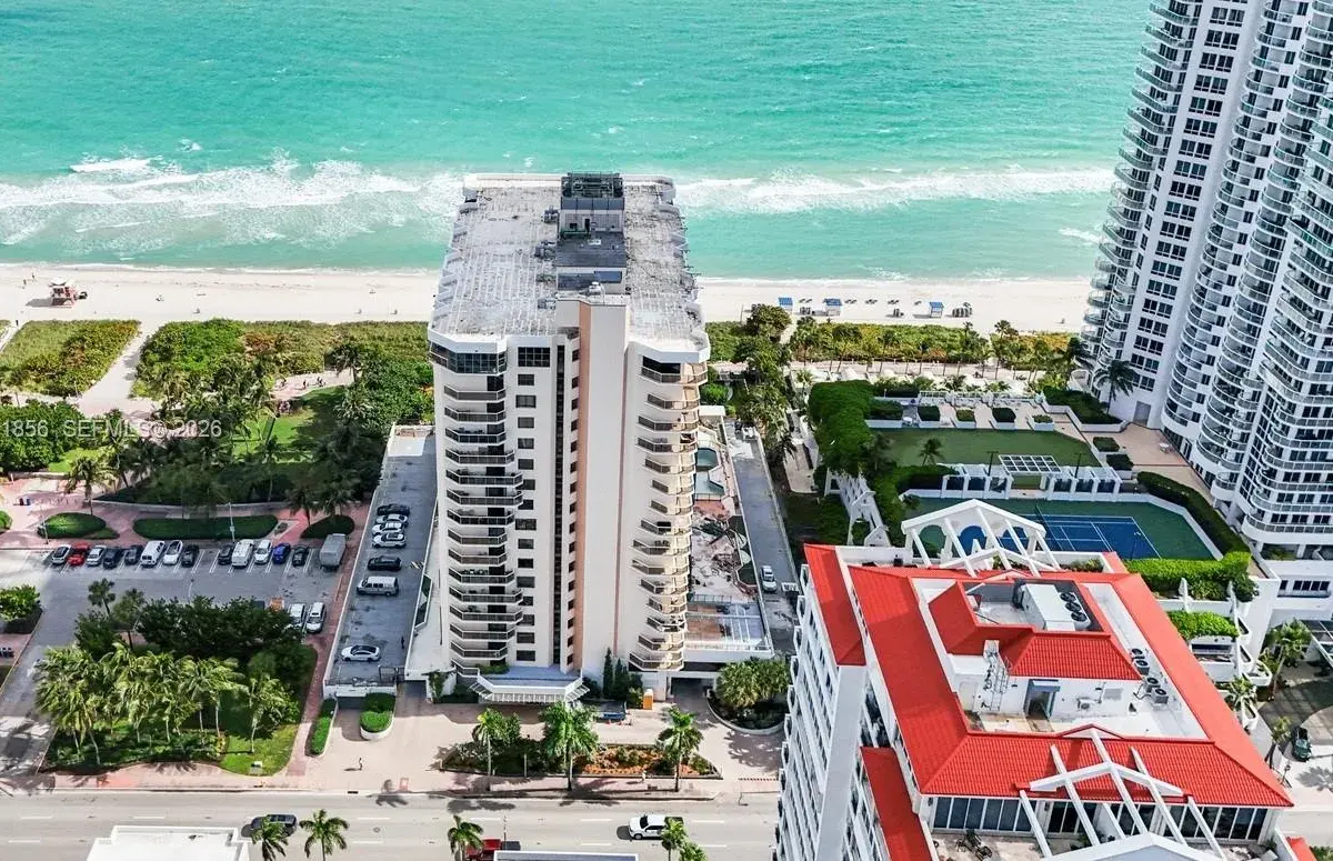 6423 Collins Ave # 1602, Miami Beach FL 33141