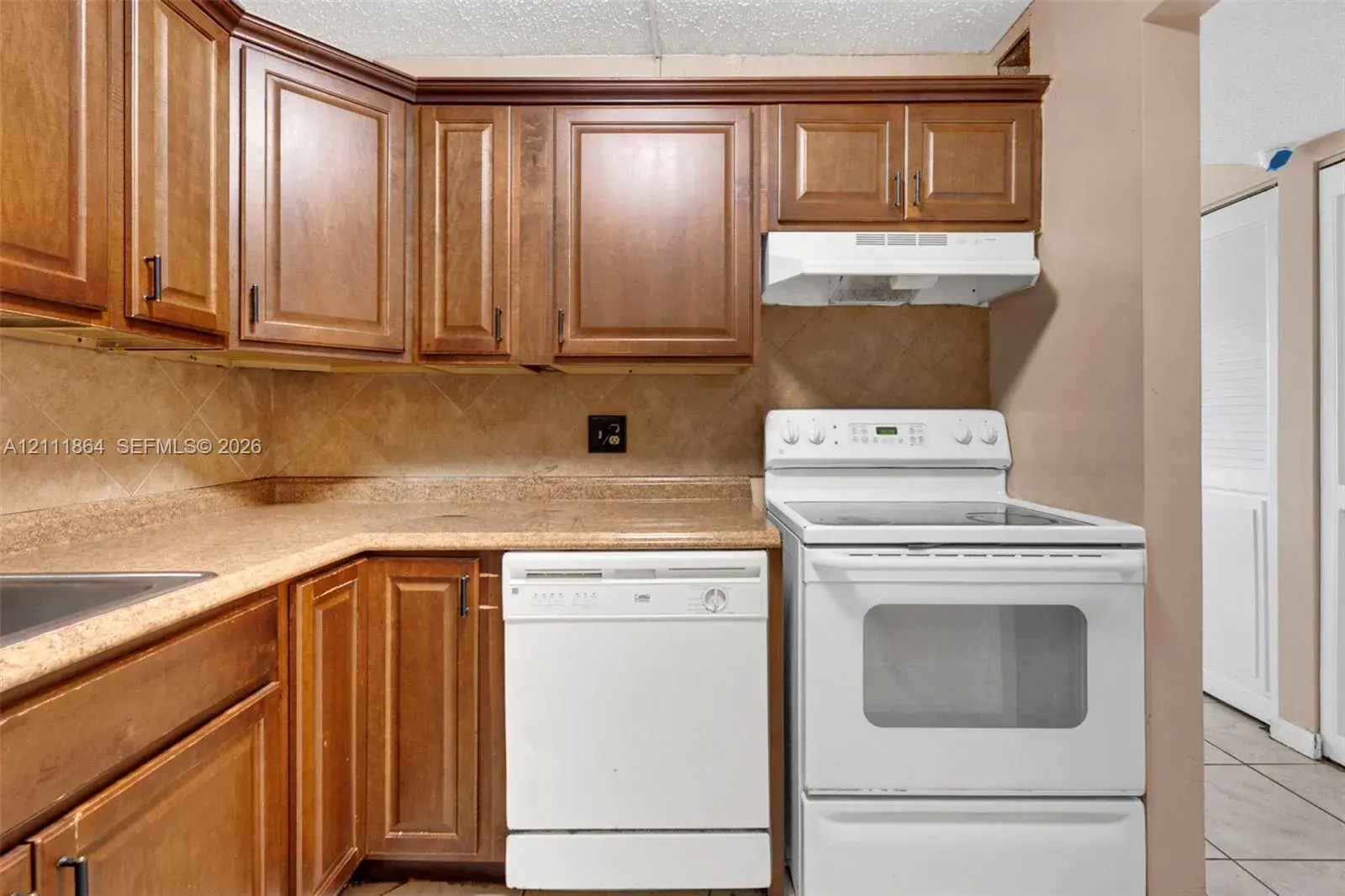 6195 Rock Island Rd # 104, Tamarac FL 33319