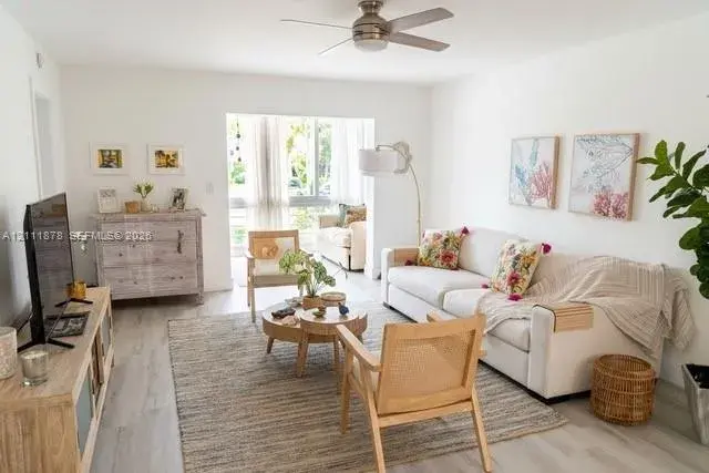 201 Galen Dr # 110, Key Biscayne FL 33149