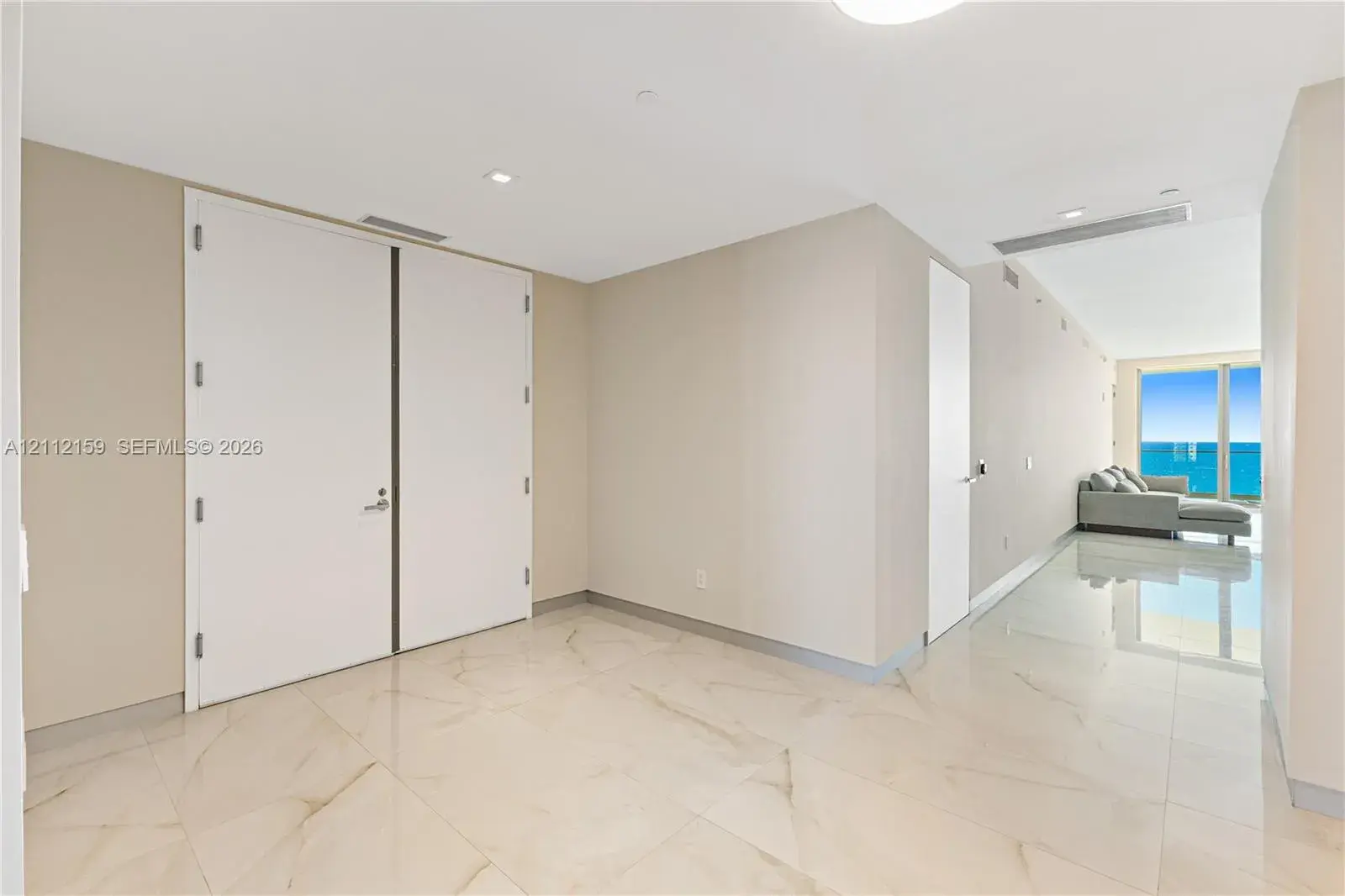 18975 Collins Ave # 802, Sunny Isles Beach FL 33160