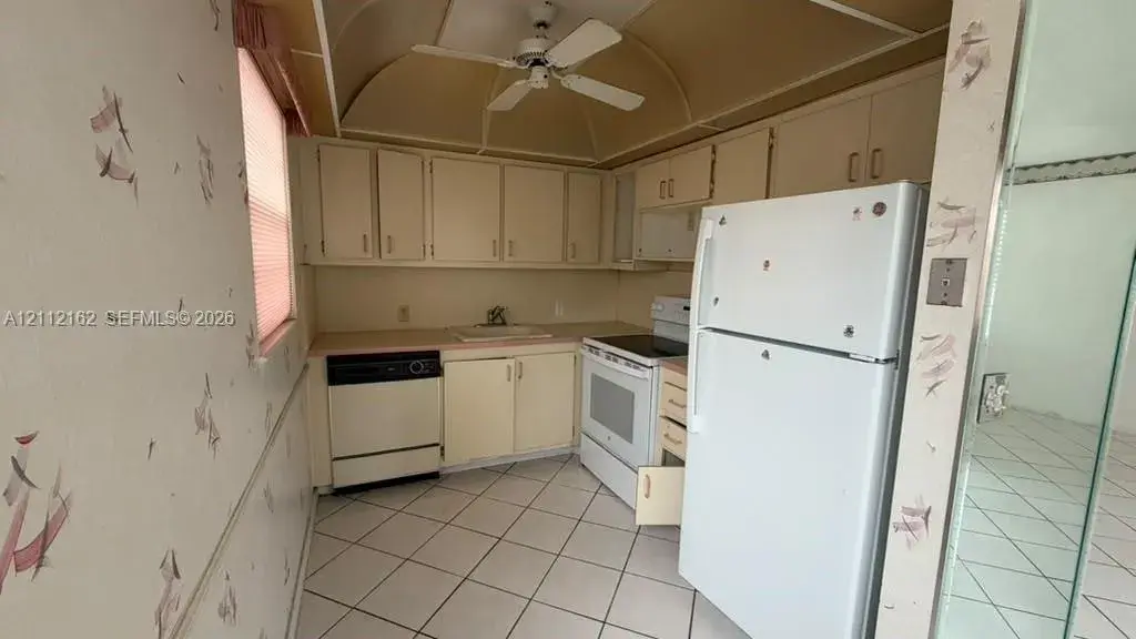 309 Fanshaw H # 309, Boca Raton FL 33434