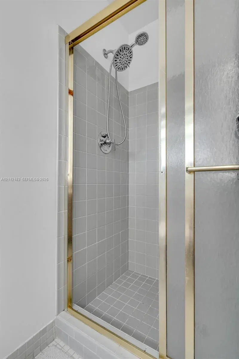 10951 NW 29th Ct, Sunrise FL 33322
