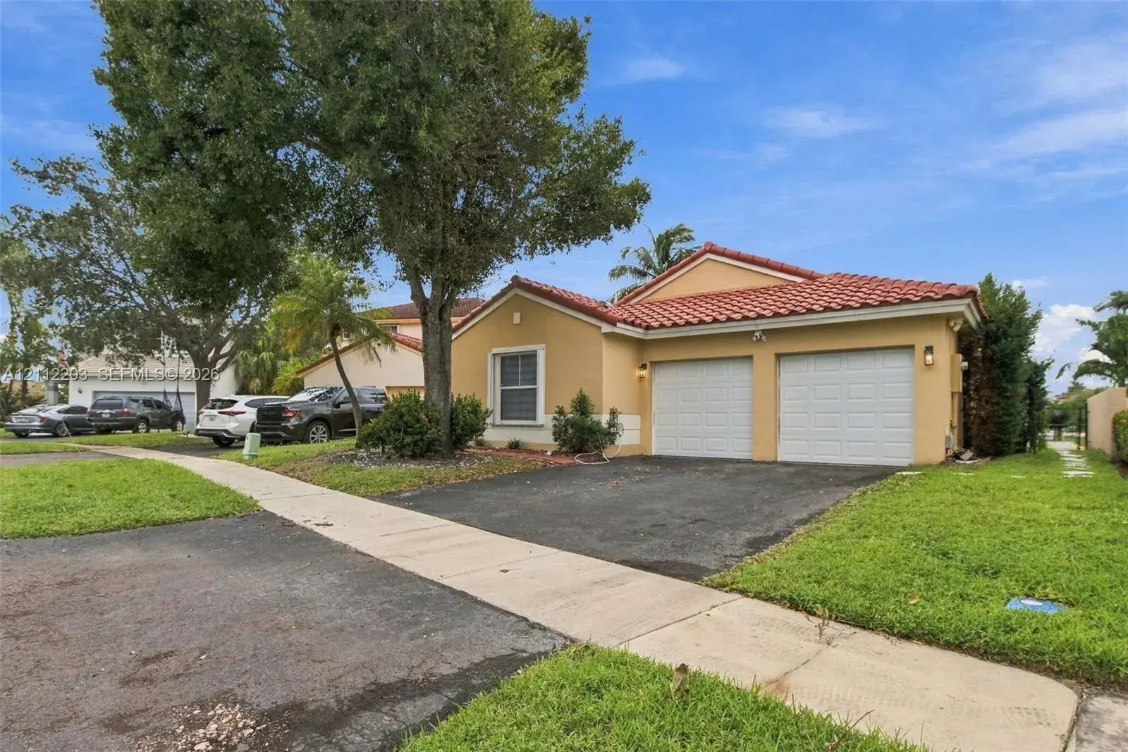 18510 NW 18th St, Pembroke Pines FL 33029