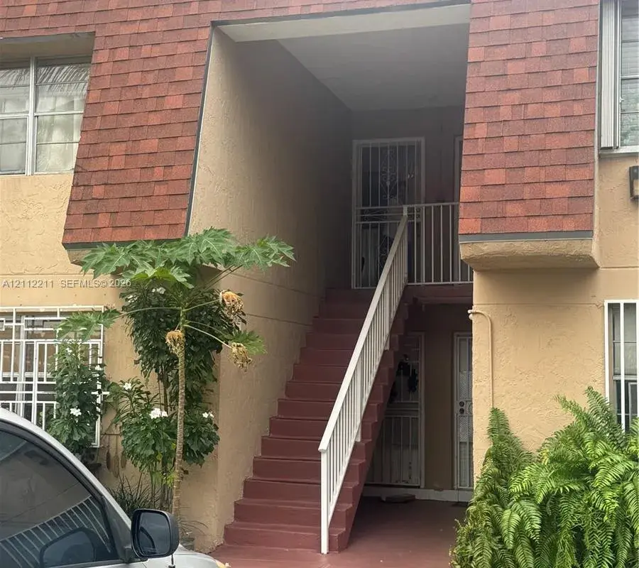 200 NW 107th Ave # 201, Miami FL 33172